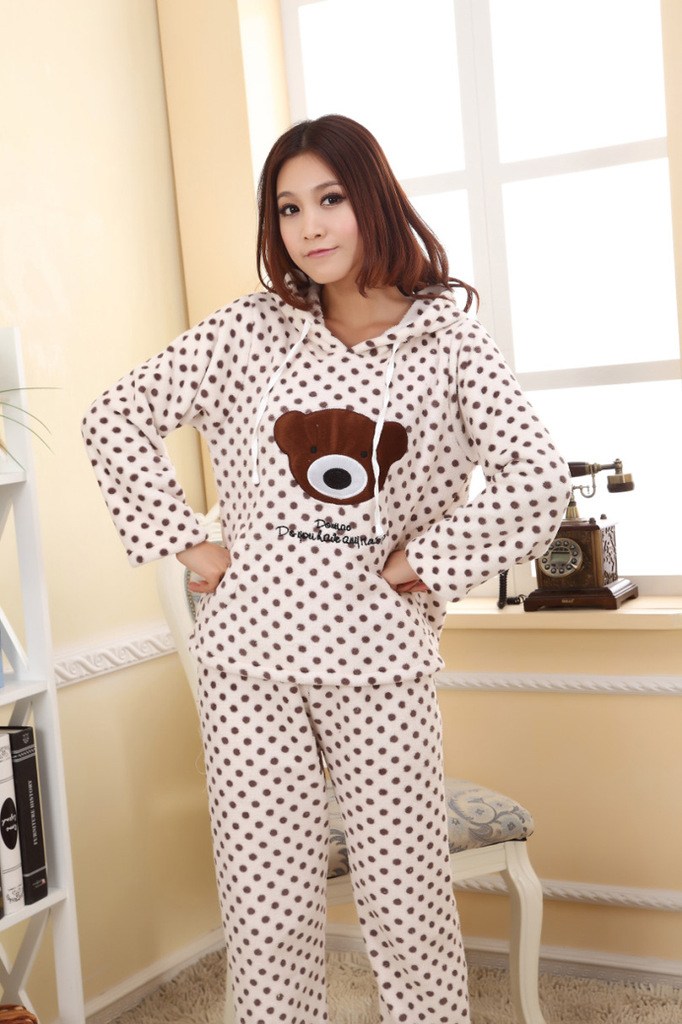 2012 sleepwear autumn and winter women's coral fleece thickening dot sleepwear with a hood lounge