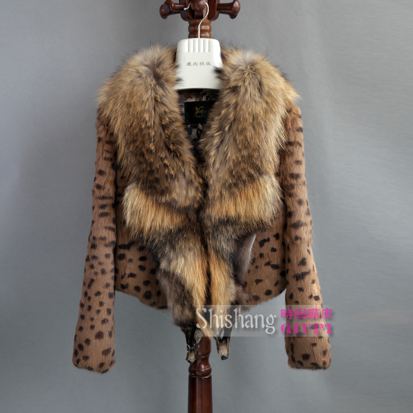 2012 slim large raccoon fur+ rabbit fur coat leopard print shorts outerwear