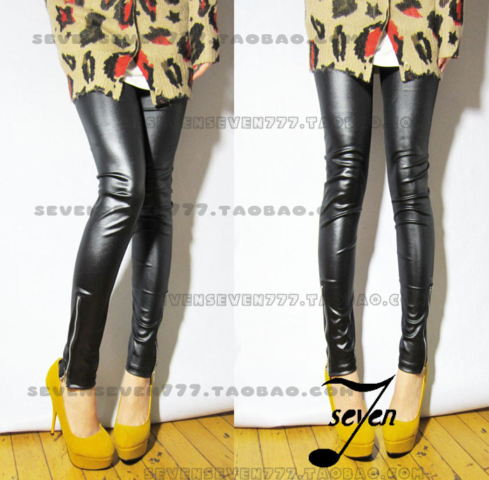 2012 spring and autumn matt black faux leather tight zipper elastic lederhosen legging