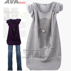 2012 spring and autumn women's autumn and winter pullover bear rhinestones loose sweater basic sweater female