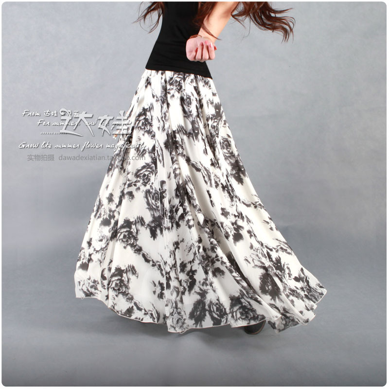 2012 spring and summer chiffon full dress expansion skirt bust skirt . ink rose Leather