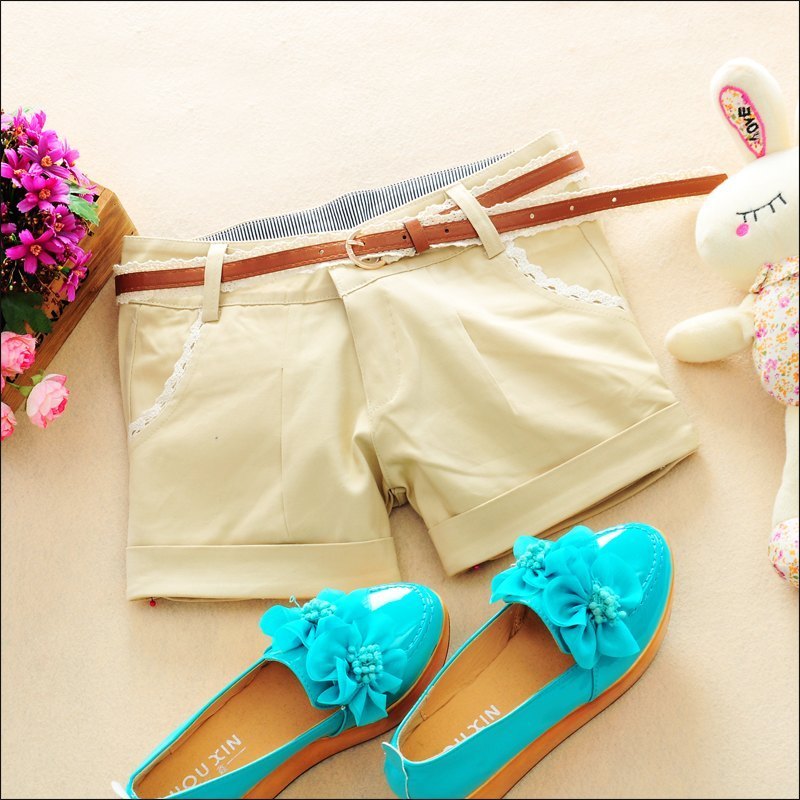 2012 spring women's 0c730 fashion gentlewomen all-match crochet pocket casual shorts