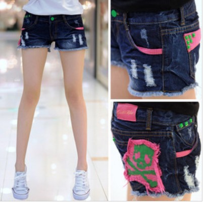 2012 summer clothes new Korean pants patch stream fringed the frayed stitching Slim denim shorts shorts-G8003