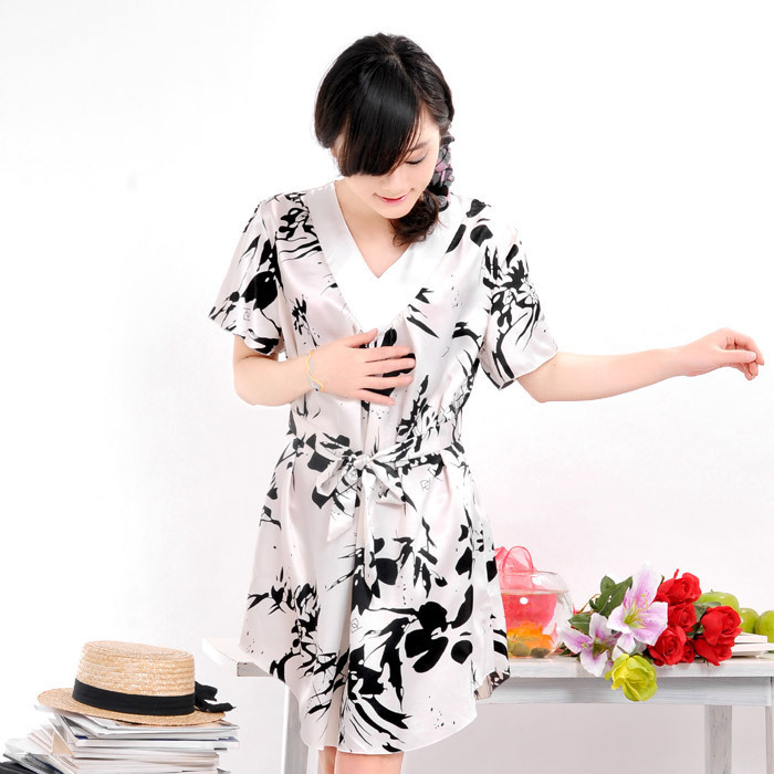 2012 summer short-sleeve sexy faux silk women's nightgown sleepwear thin lounge black-and-white (PJ001)