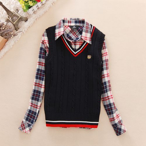 2012 sweet fashion solid color twisted V-neck Women slim sweater wool waistcoat sweater vest