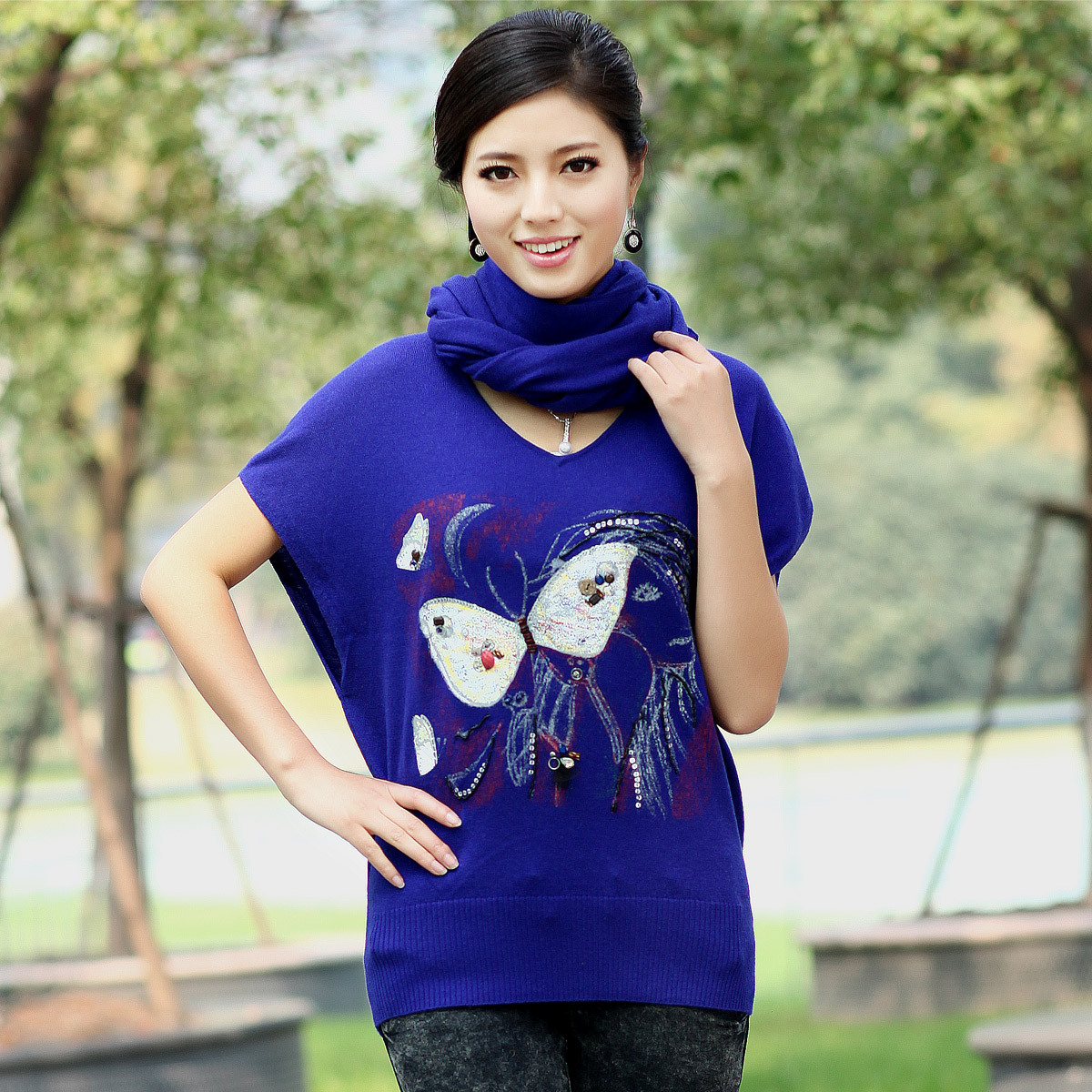 2012 V-neck sweater sleeveless batwing shirt plus size loose knitted pullover sweater outerwear female