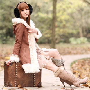 2012 winter hot promotion women faux fur coat jacket north EU style warm overcoat retail/wholesale free shipping 688#