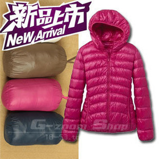 2012 winter light women's down coat with a hood short design down coat female