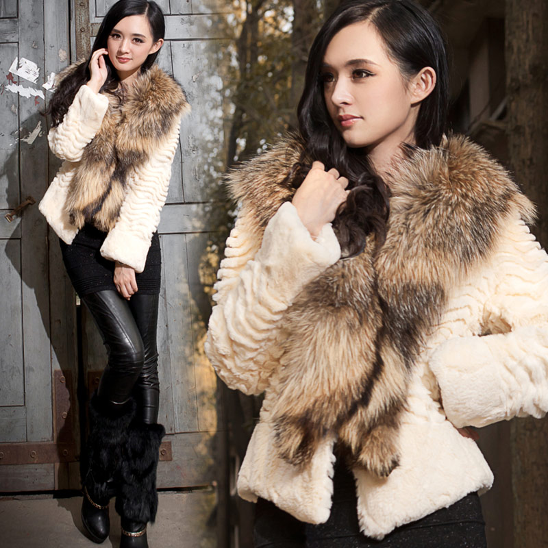 2012 winter new arrival short design patchwork large fur collar bordered cape fur coat slim wavingness