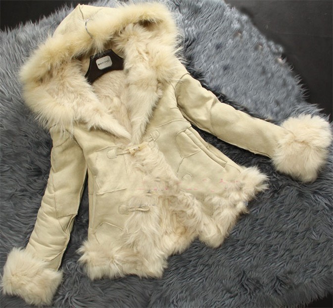 2012 Women's Boutique Short Sheep Wool Fur Overcoat Jacket Free Shipping