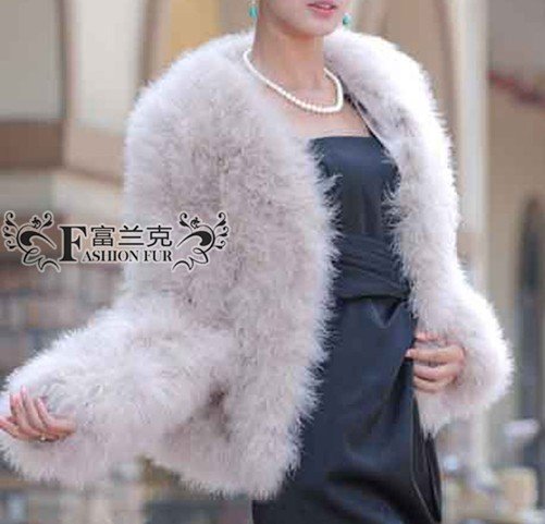 2012 Women's fashion short paragraph ostrich fur grass coat