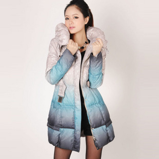 2012 women's gradient medium-long down coat Women