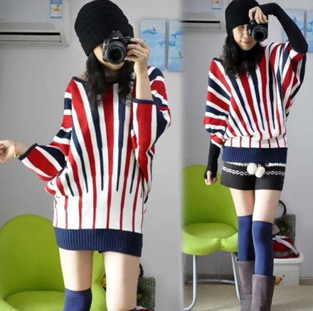 2012 women's personalized color batwing sleeve sweater Women autumn loose sweater big sweater