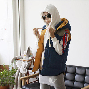 2013 autumn and winter female the disassemblability with a hood liner thickening thermal fashion vest top vest outerwear