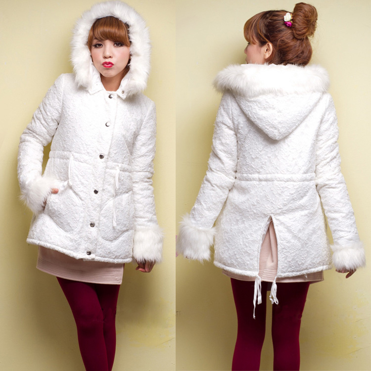 2013 autumn and winter women 51086 sweet princess white lace with a hood wadded jacket cotton-padded jacket cotton-padded jacket