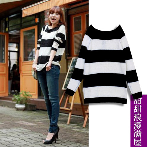 2013 autumn and winter women black and white stripe wide medium-long sweater h7709 high quality