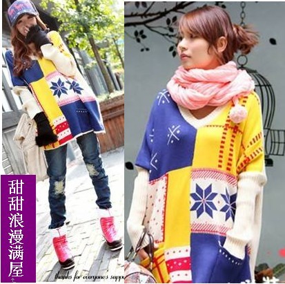 2013 autumn and winter women color block 8808802 casual loose batwing sleeve sweater outerwear