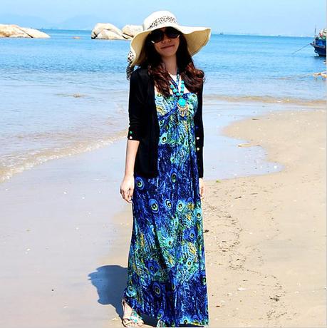 2013 Beach skirt Bohemian mop the floor for a holiday by the sea show thin large size dress V collar hanging neck