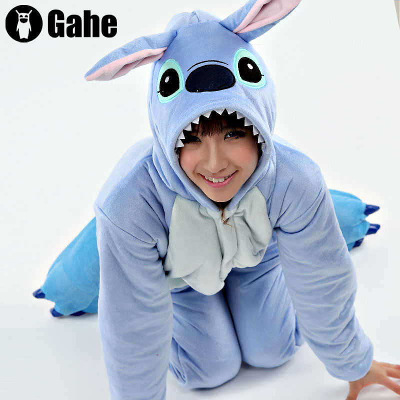 2013 cartoon animals Siamese dinosaurs Stitch Houmian coral velvet pajamas