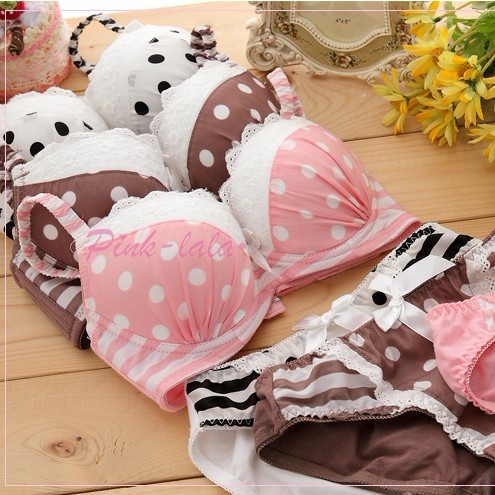 2013 dot thick pad burst milk underwear 3 breasted push up bra set 3