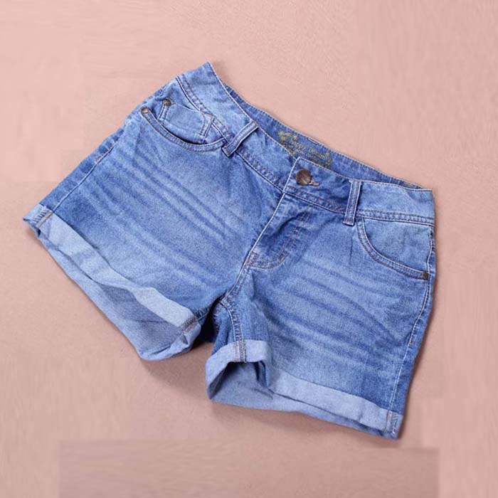 2013 fashion loose light blue roll up hem denim shorts Women plus size