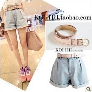 2013 fashion roll up hem water wash wearing white pleated all-match high waist denim shorts female pink belt