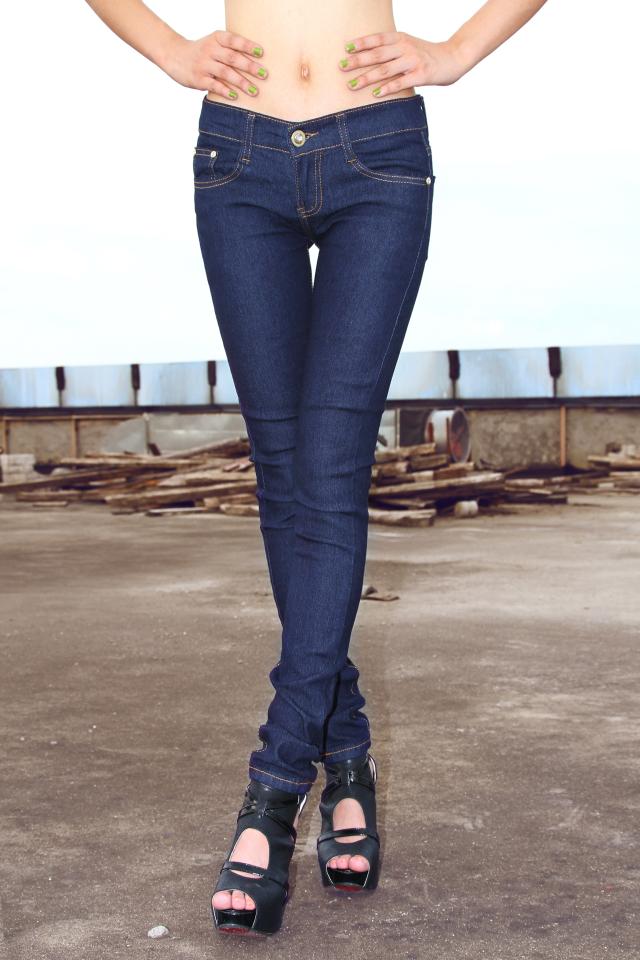 2013 female Dark Blue skinny jeans plus size women's elastic pencil pants