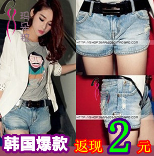 2013 female roll-up hem denim shorts hole shorts loose shorts wearing white solid color