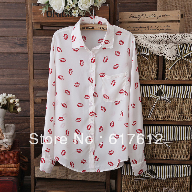 2013 free shipping spring summer new European American ladies Blouse retro lapel long-sleeved lips printed women leisure shirt