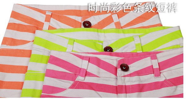 2013 Free shipping zipper paillette ornament pockets shorts for summer free size denim shorts women 8098