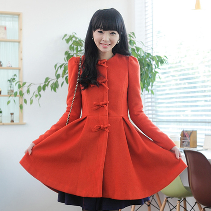 2013 Free ShippingThe treasures of the town factory Korean version of the 2013 Women Butterfly knot woolen coat Slim skirt Nick