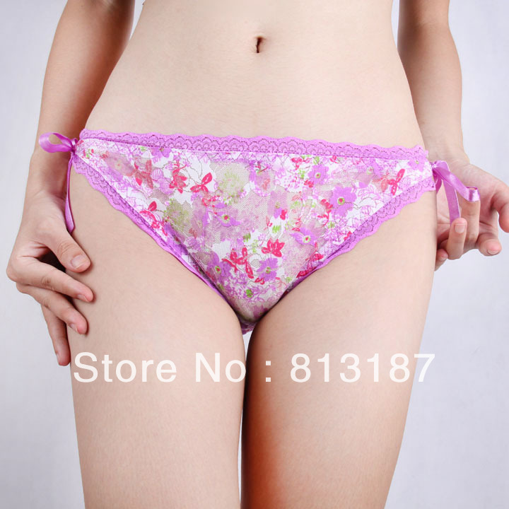 2013 hot sale sexy panties the embroidery temptation lace bow sexy briefs 033 Free shipping