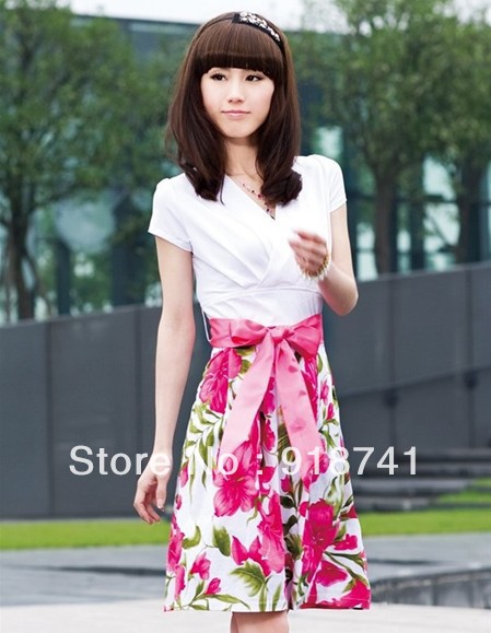 2013 Korean women's new V collar short-sleeved summer flowers slim lady elastic dress  LYQ22309