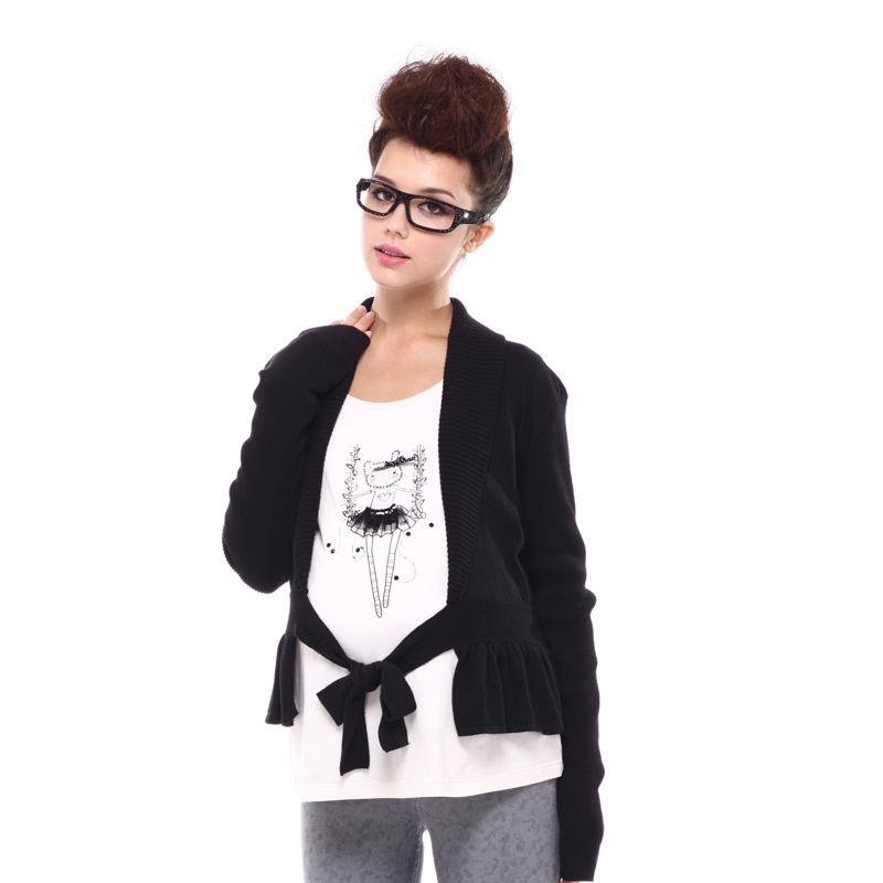 2013 maternity clothing spring and autumn long-sleeve cape sweater maternity top 916031