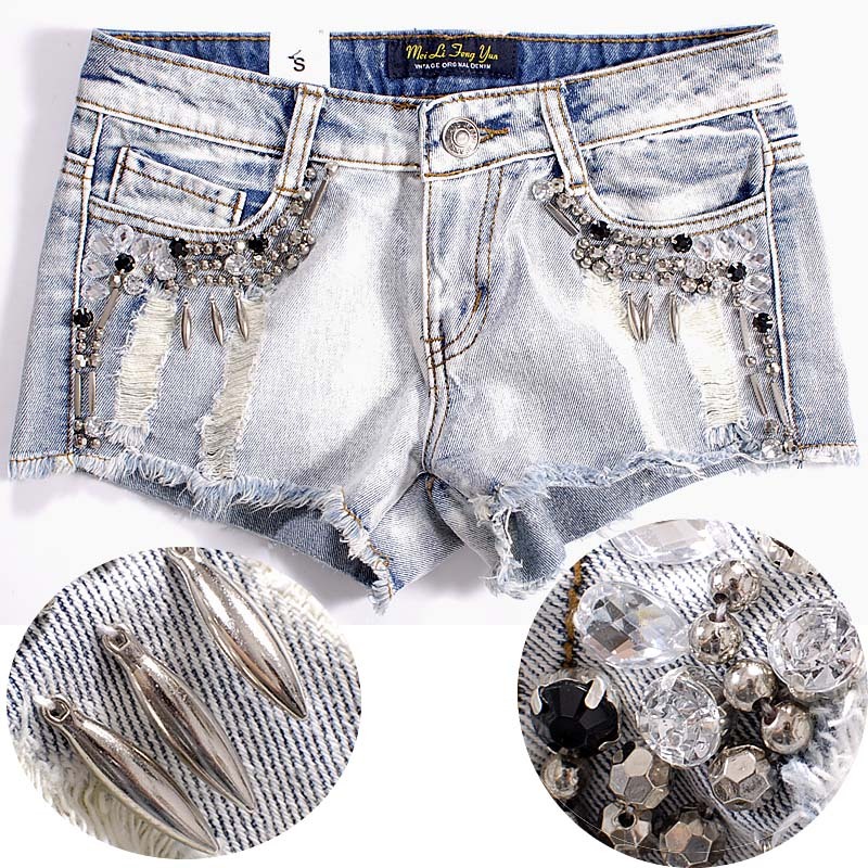 2013 new arrival fashion women's Nail bead set auger denim shorts hot sale grinding white hole jeans free shipping 1004