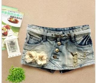 2013 new cowboy Korean women mid solid appliques casual fashion summer hole short pants good quality