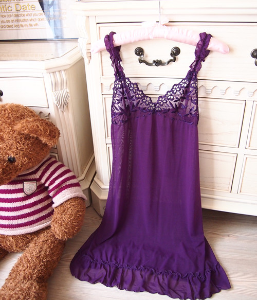 2013 New Fashion Sexy Purple Charming Lace Pleated Noble Nightgown