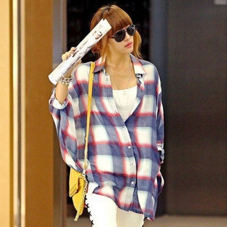 2013 New Fashion Women's Plaid Blouse Batwing Sleeves Tops Check Cotton Casual Loose shirts T-Shirt for Women ,Free shipping