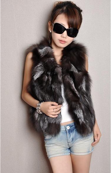 2013 New fox fur vest   Free shipping Lady Fashion Genuine Fox fur vest/Waistcoat Style Newest In Stock Hot selling