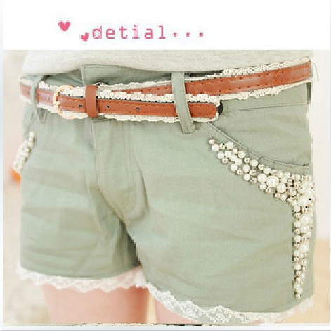 2013 new hot lace shorts spring and summer Korean pearl Slim hot pants Belt