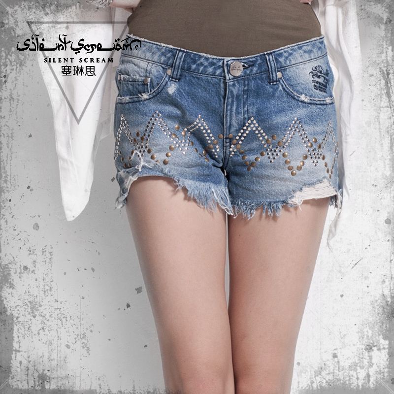 2013 New Spring and summer women's rhombus hot bead denim slim shorts thin single-shorts pants