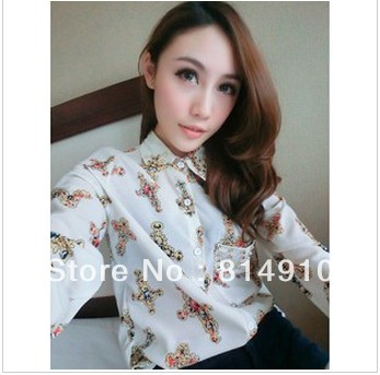 2013 New Spring In Europe And America Wind Rivets Decorative Retro Print Chiffon Women Long-Sleeved Casual Shirt Free Shipping