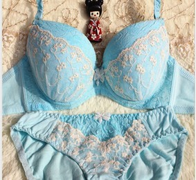 2013 new style cute cotton comfortable push up lace bra sets 3 color for you to choose