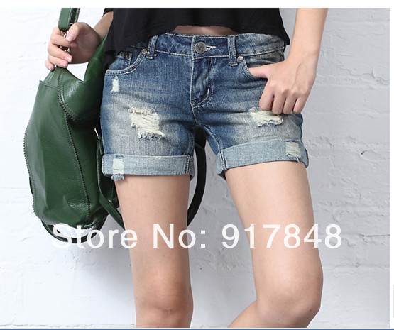 2013 new trend loose unedged frazzle  hole hot shorts   women super fashion retro cool hot denim shorts