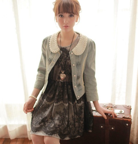 2013 pearl water wash denim lace short design coat cute denim outerwear female Free shipping