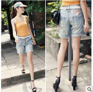 2013 shorts plus size straight hole loose denim capris knee-length pants female denim