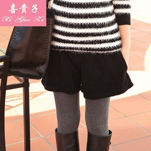 2013 Small maternity clothing autumn and winter pants corduroy shorts loose legging culottes black Winter