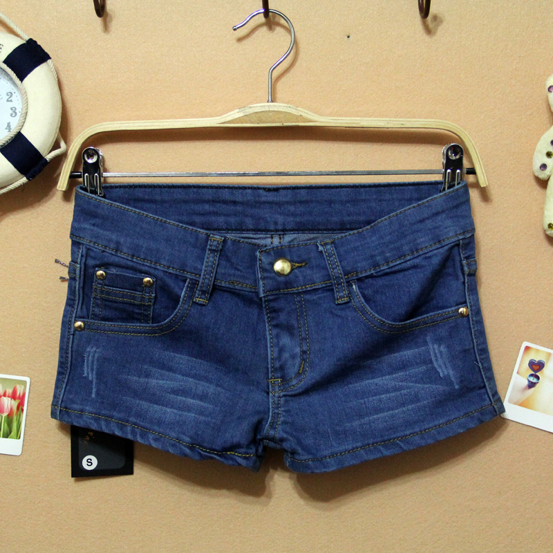 2013 spring all-match shorts wearing white women's fashionable denim shorts hot female loose trousers