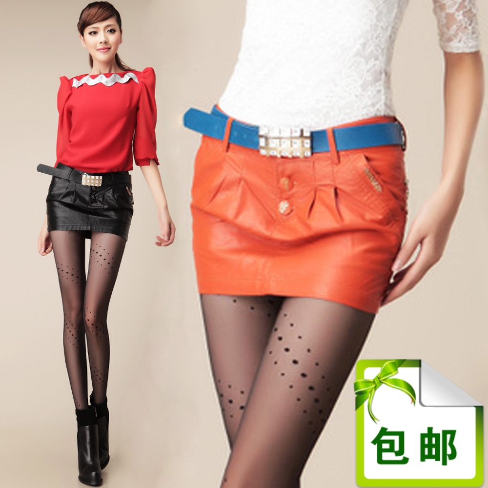 2013 spring and autumn button pleated pockets PU girgashites leather slim hip skirt