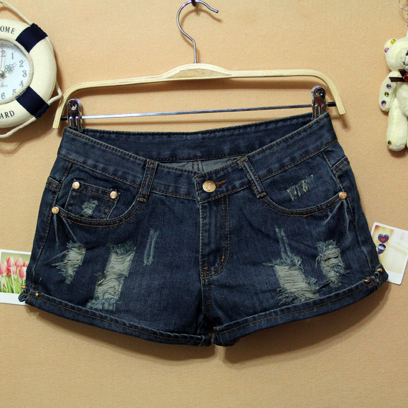 2013 spring and autumn women's loose water hole wash denim trousers hot classic denim shorts